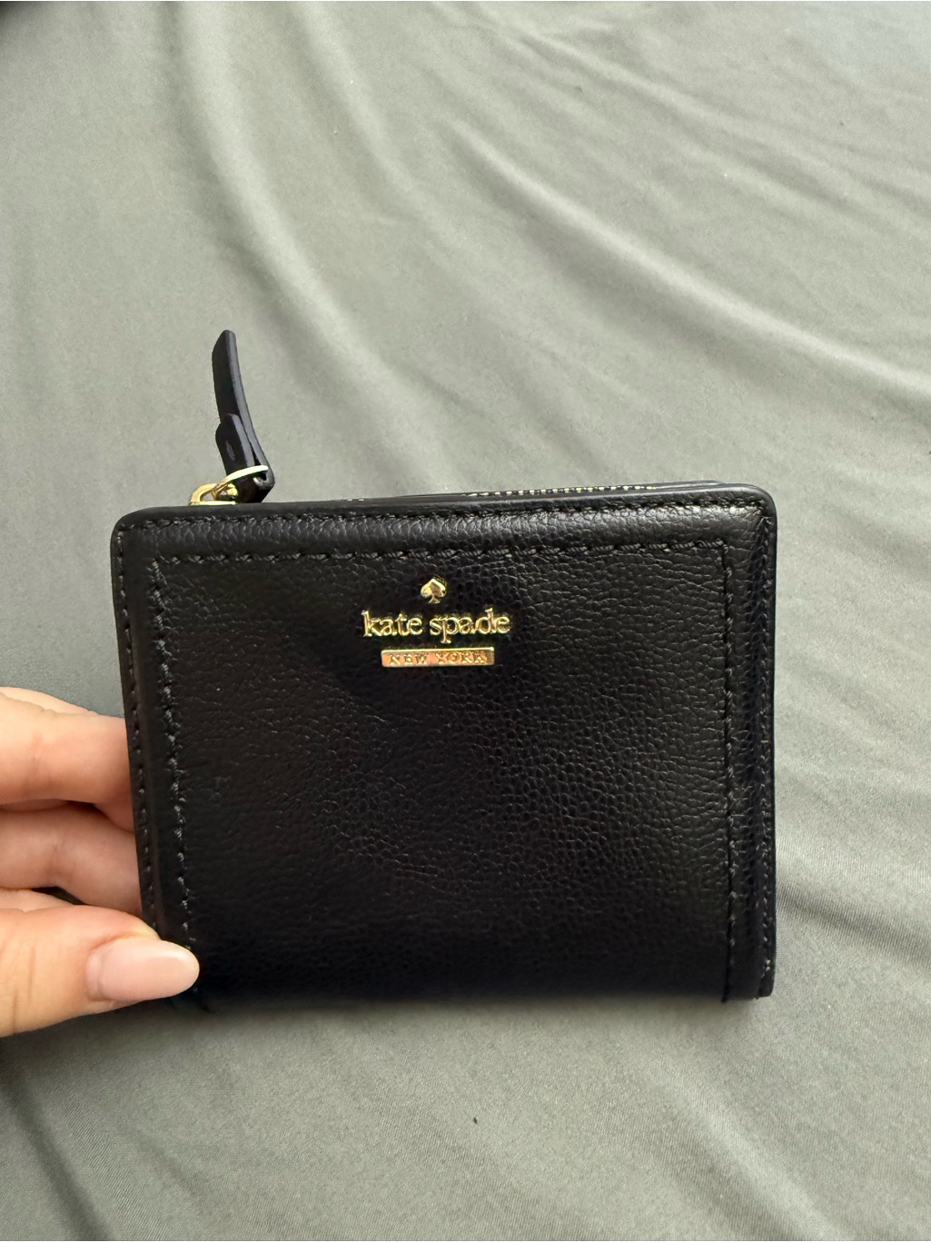 Kate Spade Black Leather Zip Bifold Wallet With Gold Hardware